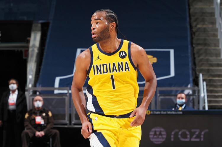 心系老东家！TJ-沃伦：步行者七场夺冠 年度最佳史诗