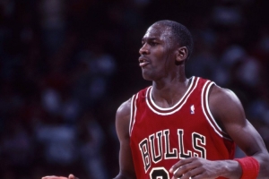 麦迪：我在魔术4年场均30+&amp;首轮出局 乔丹在同样年纪做着同样的事