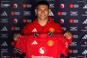 投资未来！官方：曼联签下18岁巴拉圭后卫莱昂，转会费700万镑