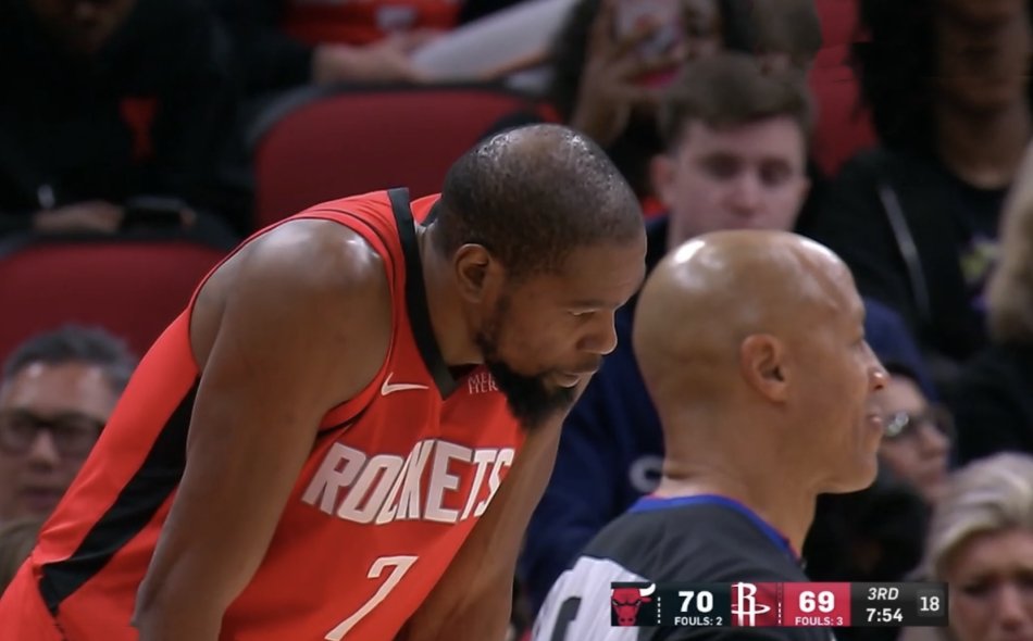 开云体育下载-太难了！火箭险胜止3连败，决胜8分：令争议悍将，1战完成救赎！