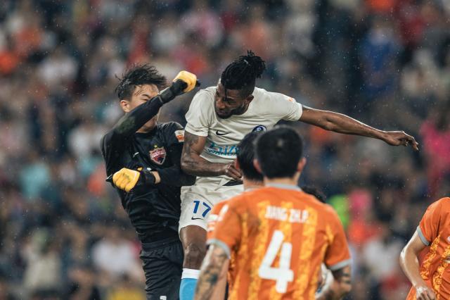 开云体育下载-【中超】阿奇姆彭双响 深足2比1绝杀大连人终结不胜