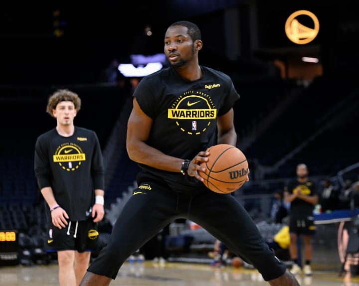 开云体育下载-勇记：联盟中仅国王对库明加感兴趣 他交易市场比去年夏天还差