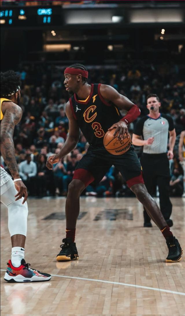 1644649730104016198.jpg FLXOxR2X0AA4GQ2.jpg