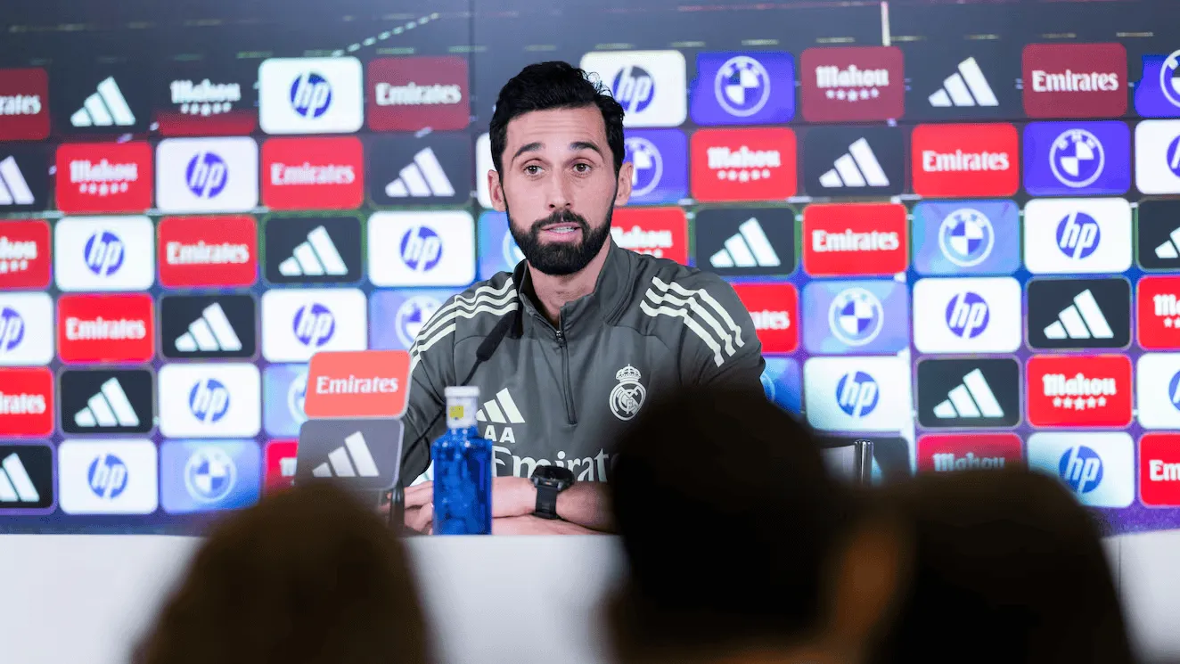 kaiyun-龙赛罗：阿韦洛亚带着斯巴达精神而来，赢球是唯一生存语言