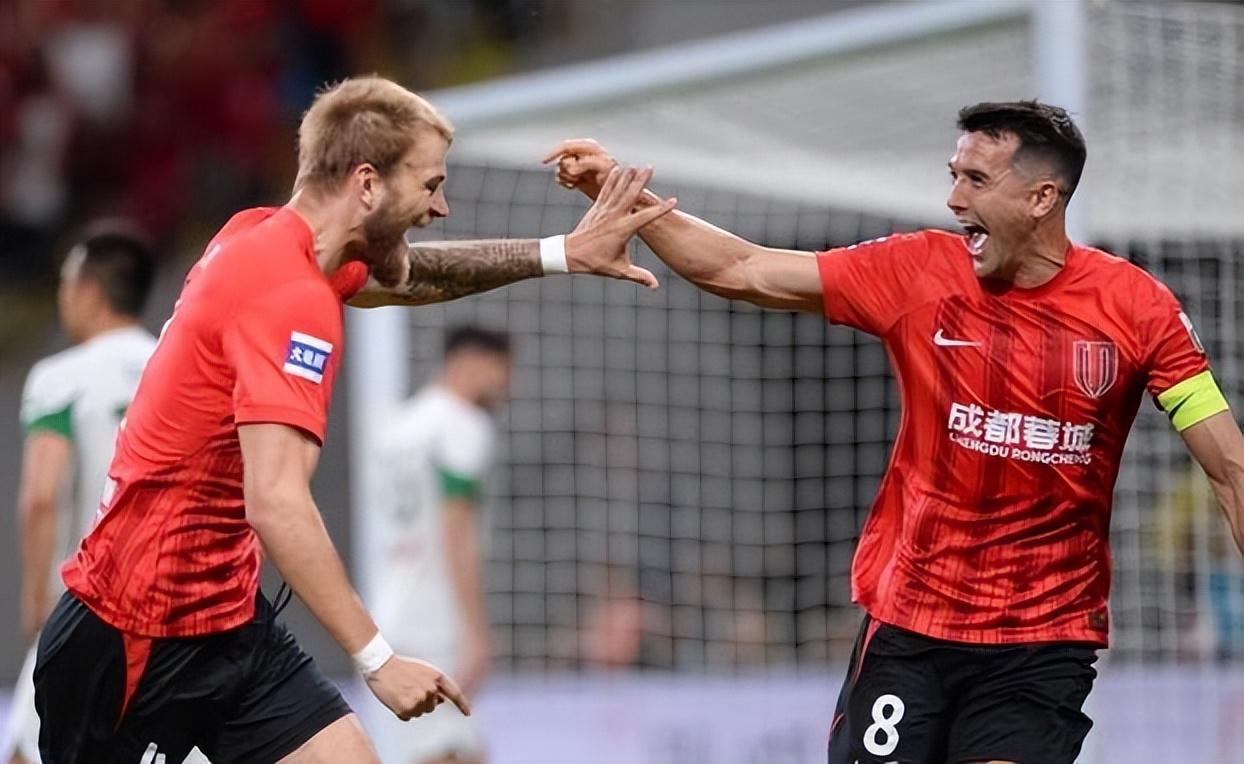 kaiyun-莱切特可能跟蓉城续约失败，鲁能可以考虑捡漏引进，值得期待