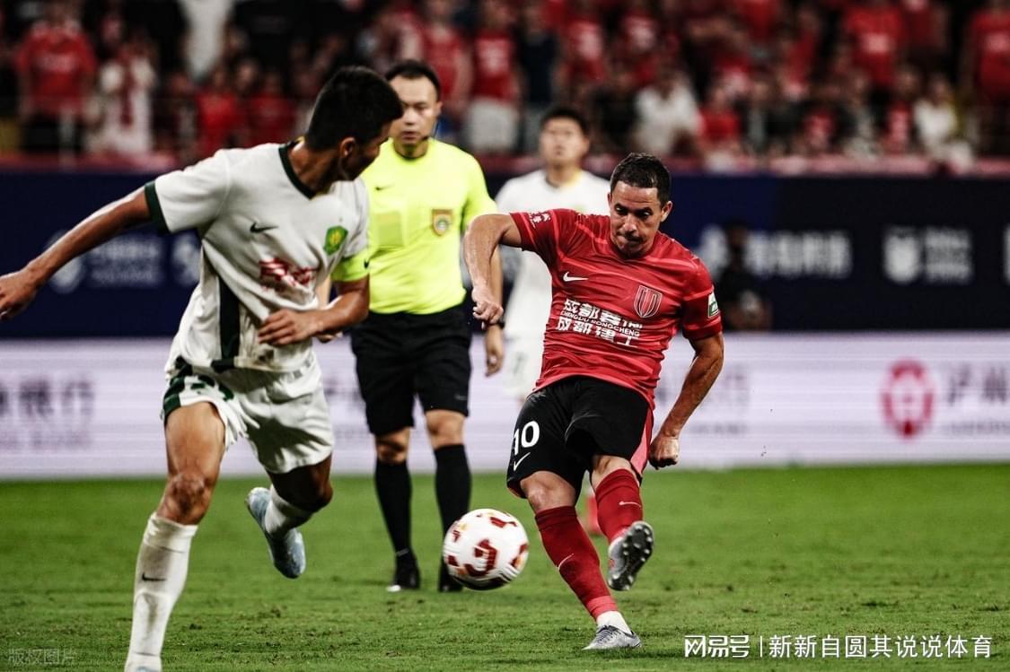 开云官网-申花最近引援很多，但有一个问题，中场没换？这是引进了个寂寞？