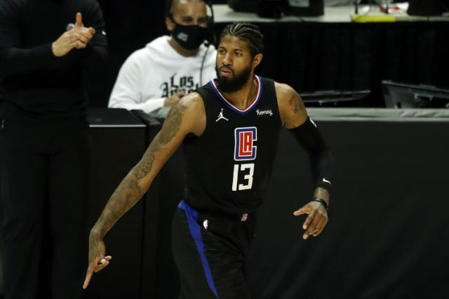 开云体育下载-就这还演戏挑对手？卢帅祭出奇葩神阵亲手埋葬快艇