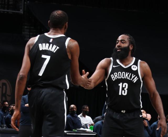 kaiyun-联手哈登争冠在望？杜兰特悄悄掉入另一个漩涡